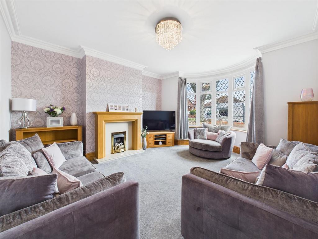 Lounge: