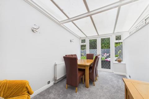 4 bedroom semi-detached house for sale, Eighth Avenue, Bridlington