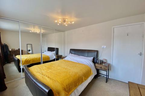 23 Chilcroft Road, Haslemere, GU27 1JJ