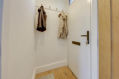 99 Chatterton Road, Ramsbottom, Bury, BL0 0PQ