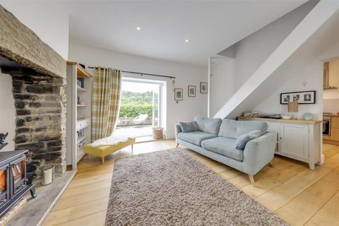 99 Chatterton Road, Ramsbottom, Bury, BL0 0PQ