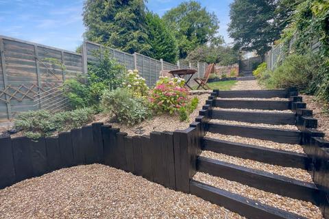 83 Kingston Road, Luton, LU2 7RZ