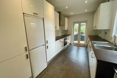 83 Kingston Road, Luton, LU2 7RZ