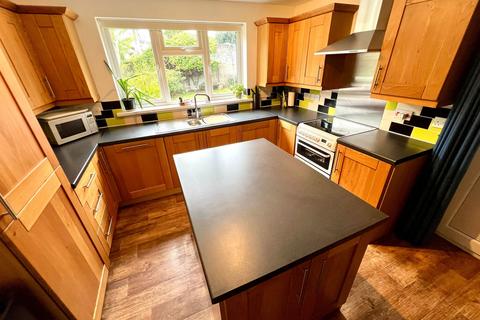 3 bedroom detached bungalow for sale, Trelowth Road, St. Austell PL26