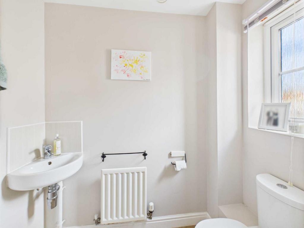 CAM04169 G0-PR0118-STILL001.jpg