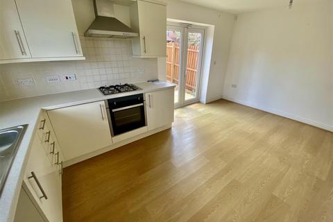 undefined, Windmill Road, Swindon SN4