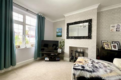 3 bedroom house for sale, High Street, Swallownest, Sheffield, S26 4TT