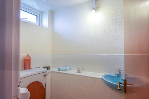 47 Ashton Drive, Frodsham, WA6 7PT