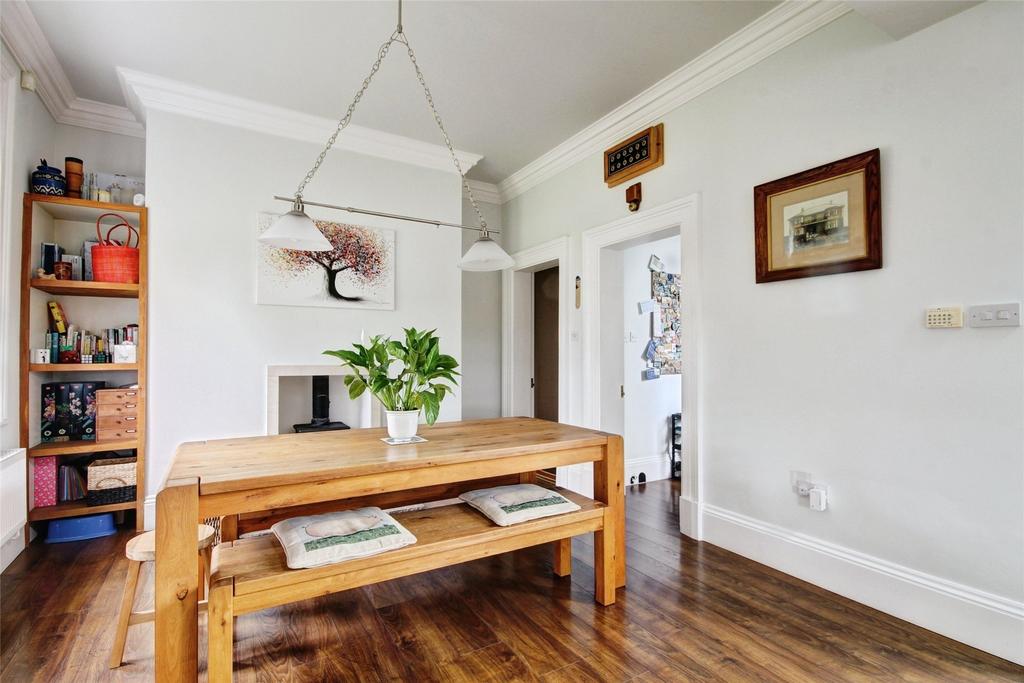 Breakfast Room