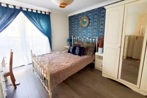 1 bedroom flat to rent, Woodland crescent
