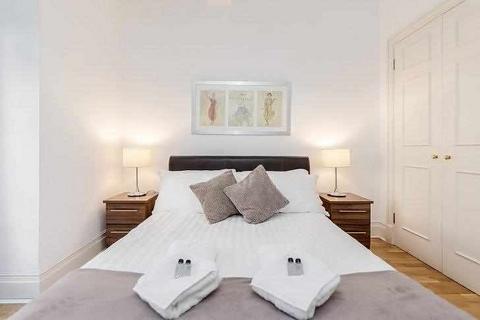 2 bedroom flat to rent, Printers Inn Court  A（Whole property）