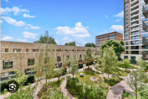 2 bedroom flat to rent, Elephant Park 19