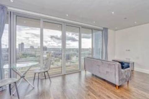 1 bedroom flat to rent, Goodman`s Field One Bed Apartment 3