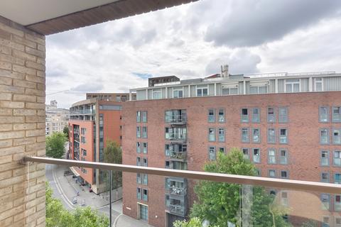 2 bedroom flat to rent, Vancouver House