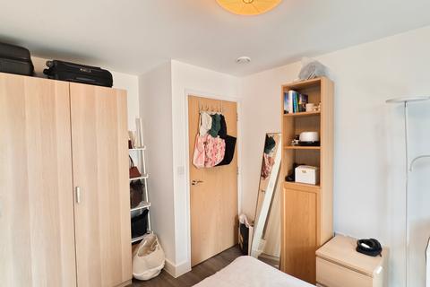 2 bedroom flat to rent, Vancouver House