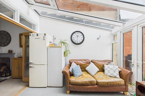 68 Church Road, Longlevens, Gloucester, GL2 0AA