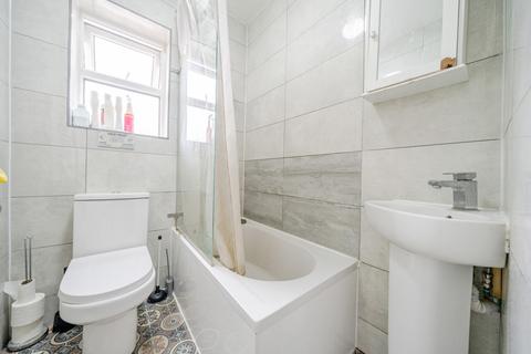 39 Kentmere Road, London, SE18 1DL