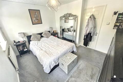 28 Broad Oak Close, Eastbourne, BN23 8LJ