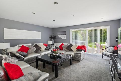 4 bedroom detached house for sale, Heatherside Gardens, Farnham Common SL2