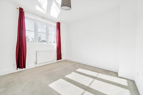 undefined, South Reading,  Berkshire,  RG2