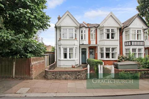 61a New River Crescent, London, N13 5RQ