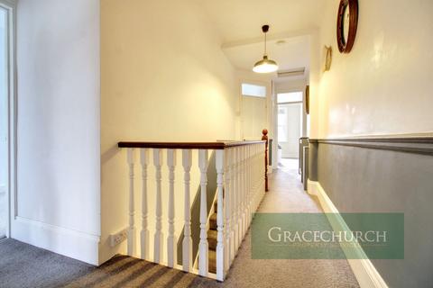 61a New River Crescent, London, N13 5RQ