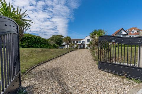 6 bedroom detached house for sale, Cliff Promenade, Broadstairs CT10