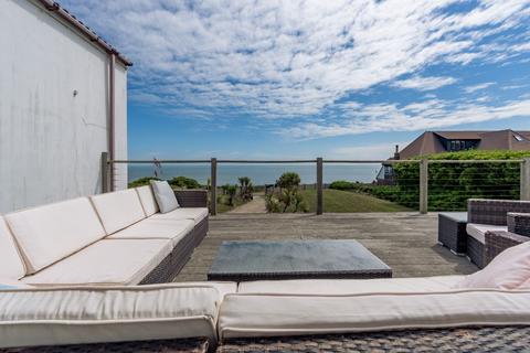 undefined, Cliff Promenade, Broadstairs CT10