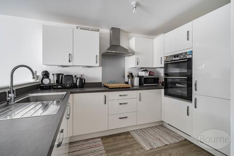 3 bedroom terraced house for sale, Normandy Drive, Aldershot GU11
