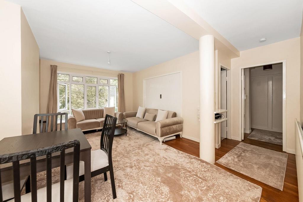 IMG 7930-2-1500x1000.jpg