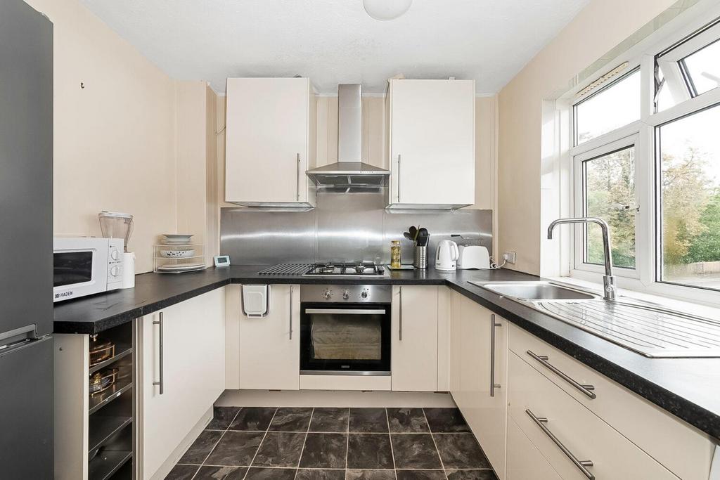 IMG 7944-1500x1000.jpg