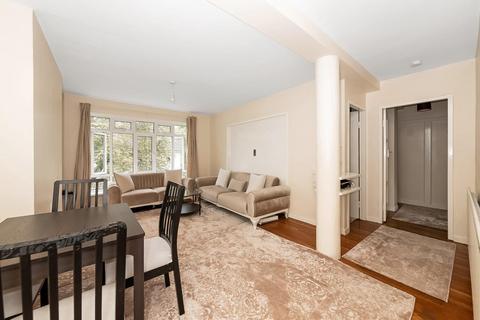 2 bedroom flat for sale, Park Court, Lawrie Park Road, London, SE26