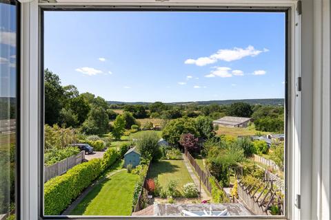 4 bedroom semi-detached house for sale, The Causeway, Petersfield