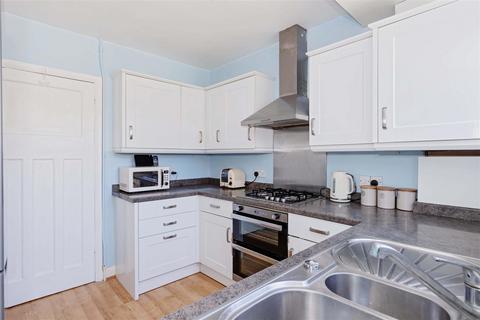 undefined, West Avenue, Worthing