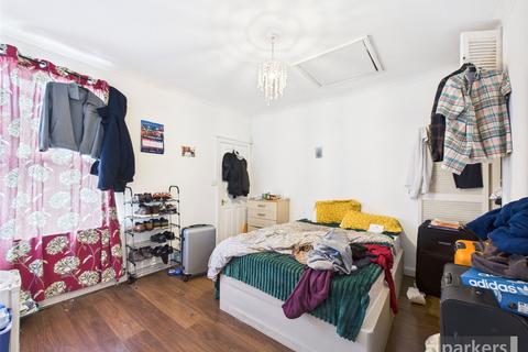undefined, Filey Road, Berkshire RG1