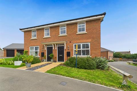 34 Kingstone Road, Uttoxeter, ST14 8WH
