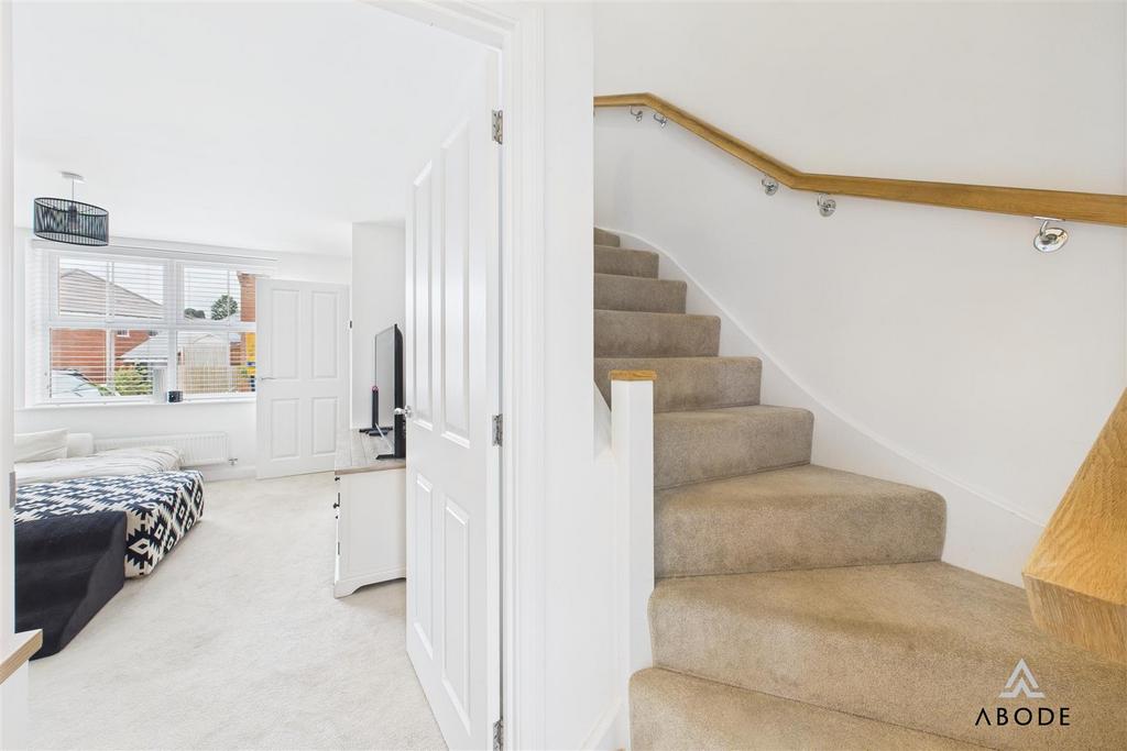 CAM04151 G0-PR0221-STILL012.jpg