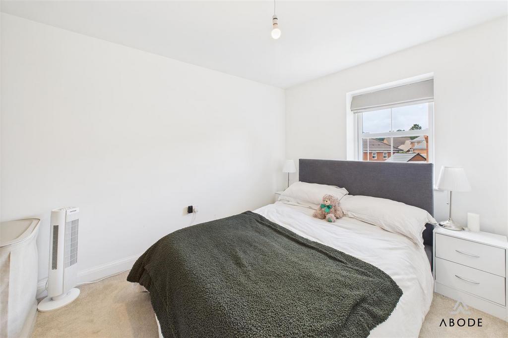 CAM04151 G0-PR0221-STILL016.jpg