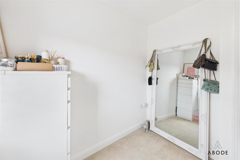 CAM04151 G0-PR0221-STILL015.jpg