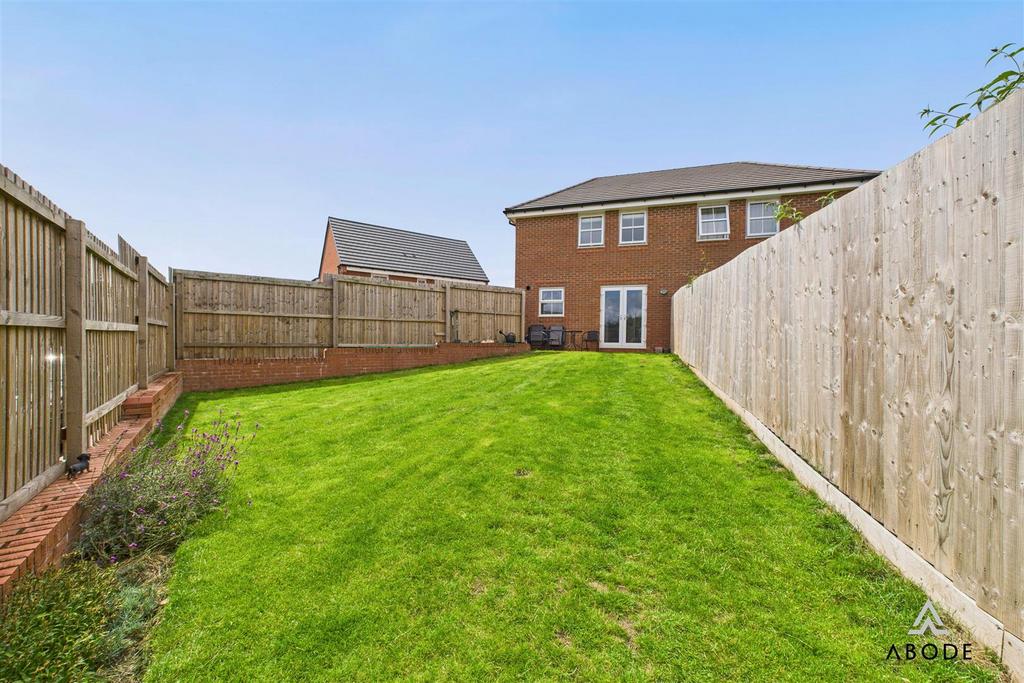 CAM04151 G0-PR0221-STILL030.jpg