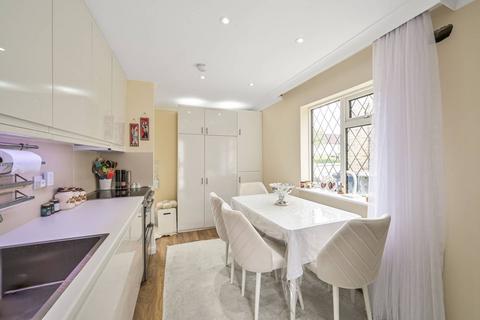undefined, Sturgess Avenue, Hendon, London, NW4