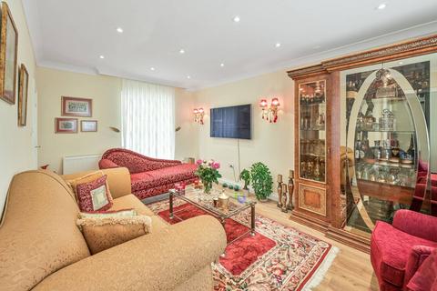 3 bedroom end of terrace house for sale, Sturgess Avenue, Hendon, London, NW4