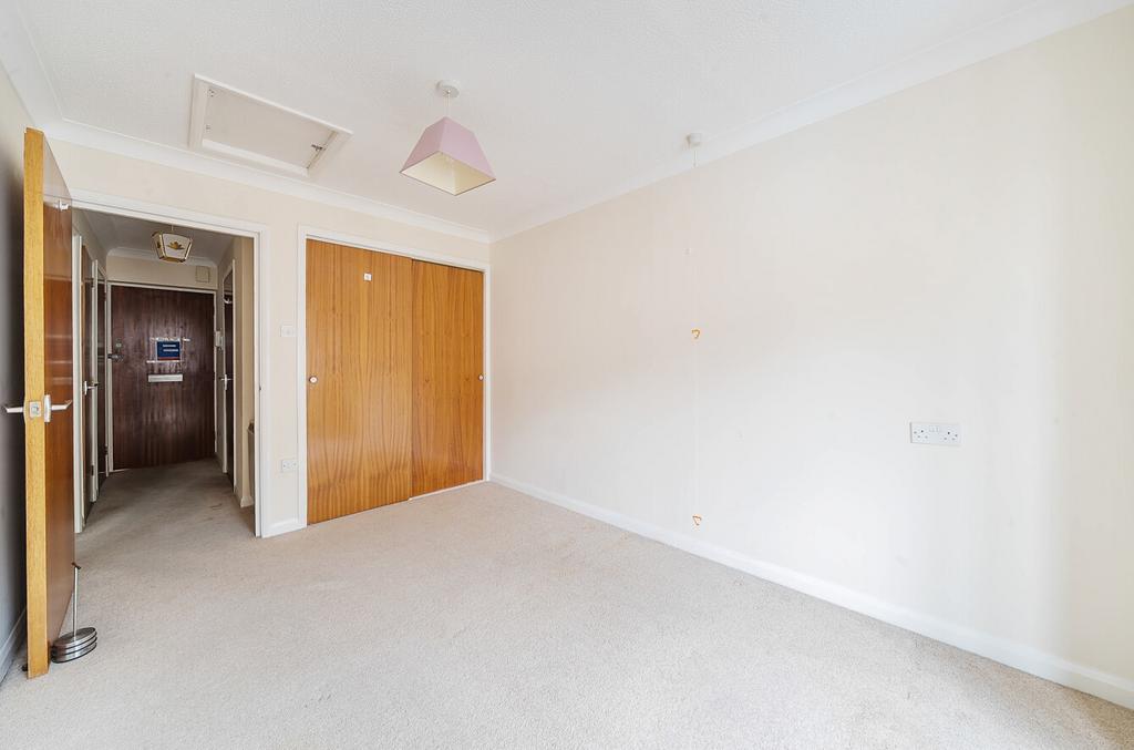 1331384-12-6889e8...