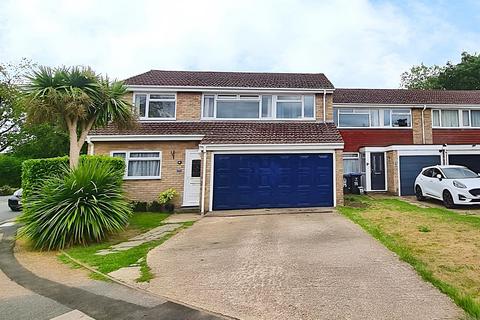 5 bedroom semi-detached house for sale, Sarratt Avenue, Hemel Hempstead HP2