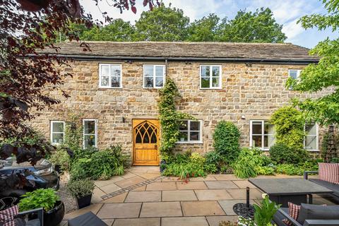 Main Street, Pannal, HG3