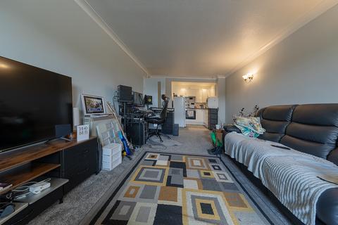 1 bedroom flat for sale, Bushfield, Peterborough PE2