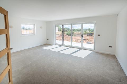 4 bedroom detached house for sale, 5 Wressing Field, Cullompton, EX15