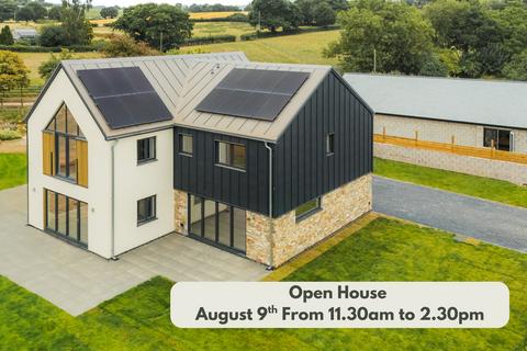 4 bedroom detached house for sale, 5 Wressing Field, Cullompton, EX15