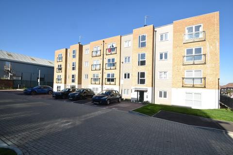 1 bedroom flat for sale, Trilby Court, Bongrace Walk, Luton, Bedfordshire, LU4 8FR