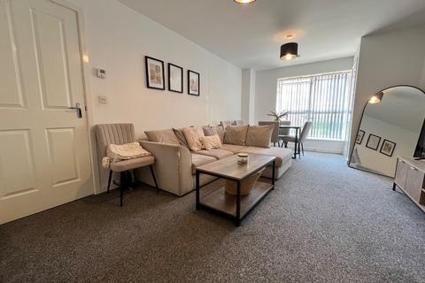 1 bedroom flat for sale, Trilby Court, Bongrace Walk, Luton, Bedfordshire, LU4 8FR